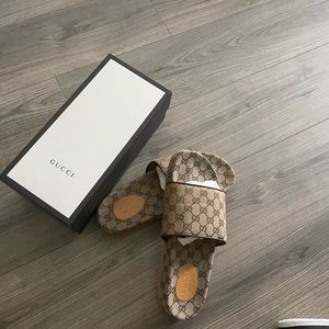 Authentic Men's GG Gucci canvas slide sandal Size 13